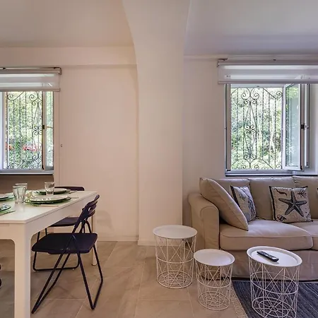 Comfy And Quiet In By Wonderful Italy Apartment *